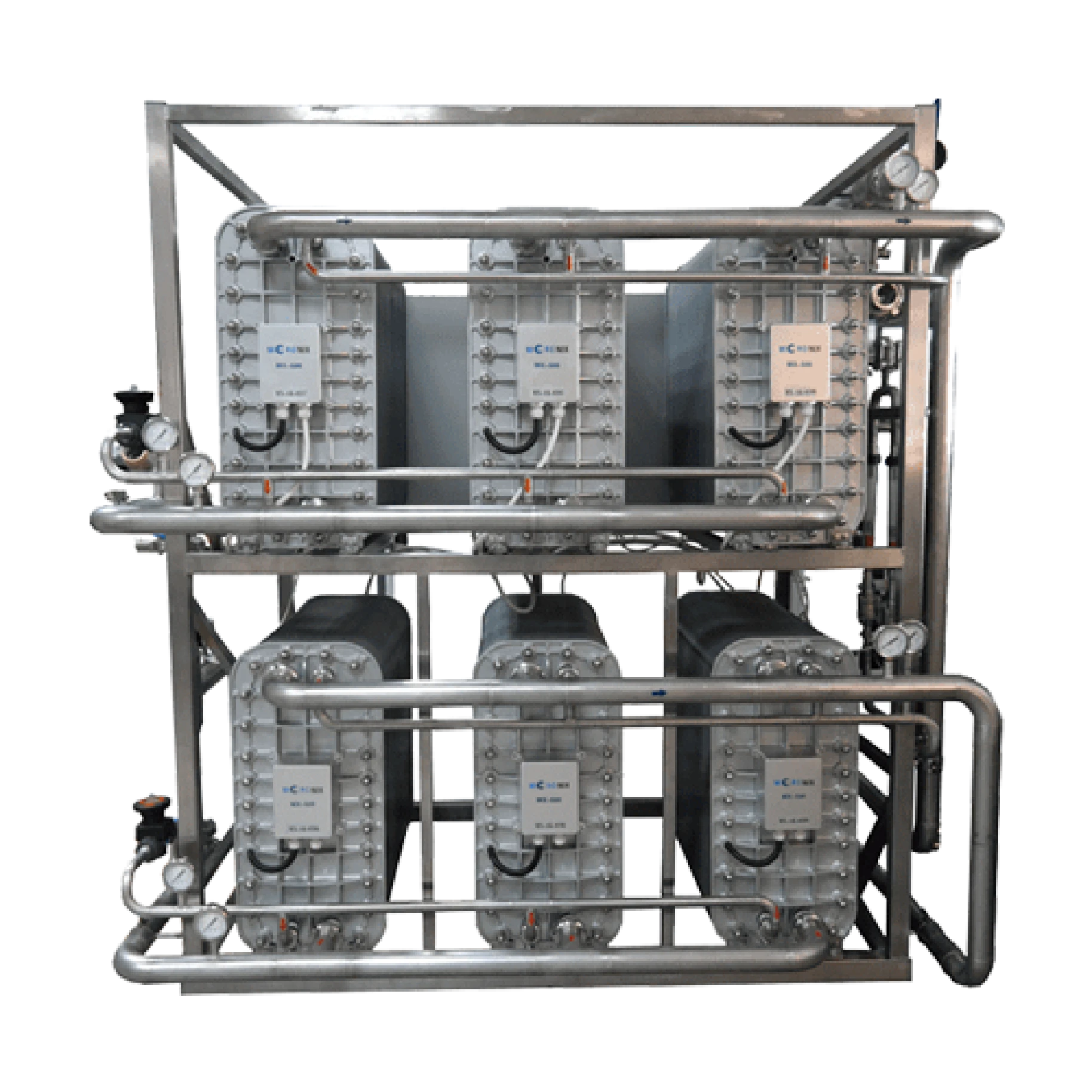 Design and construction of ion-free water production systems using reverse osmosis and deionizer methods